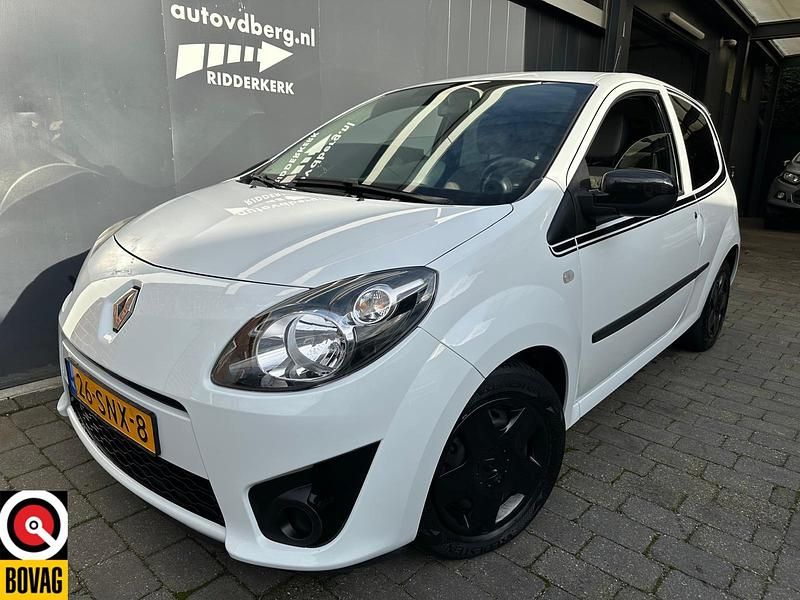 Wit Gebruikt 2011 Renault Twingo Collection Hatchback | € 3.450 (Eerlijke prijs) - Afbeelding 1/4