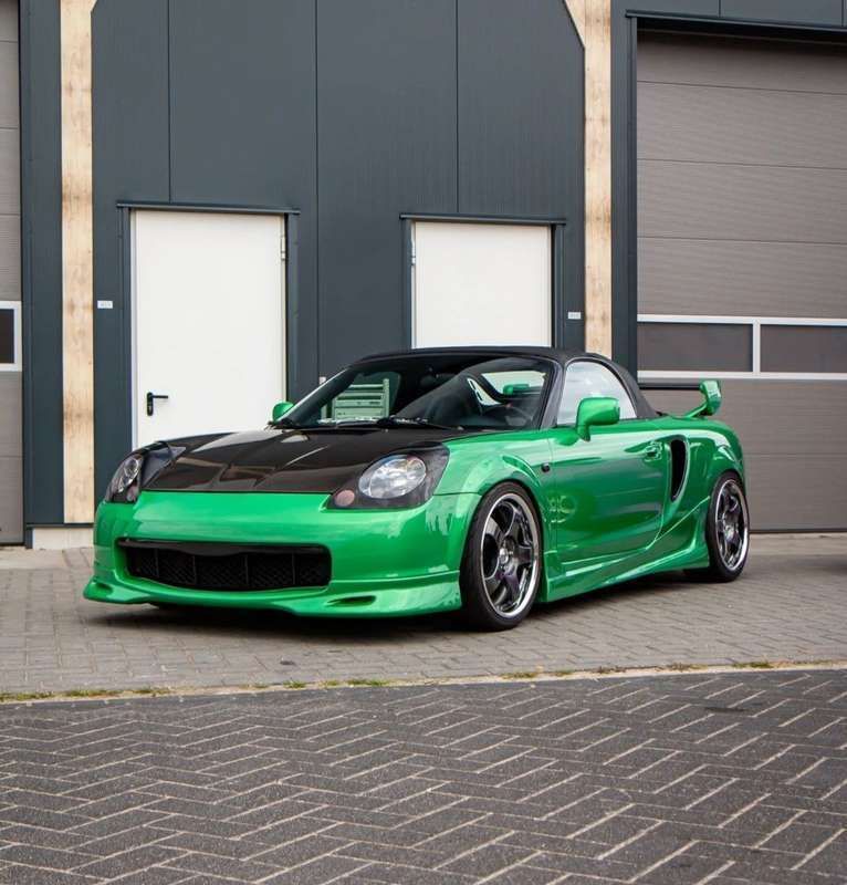 Groen Gebruikt 2001 Toyota MR2 Cabriolet | € 14.500 (Duur) - Afbeelding 1/4