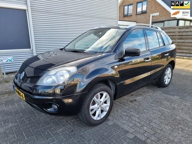 Zwart Gebruikt 2008 Renault Koleos Dynamique SUV | € 2.999 (Eerlijke prijs) - Afbeelding 1/4