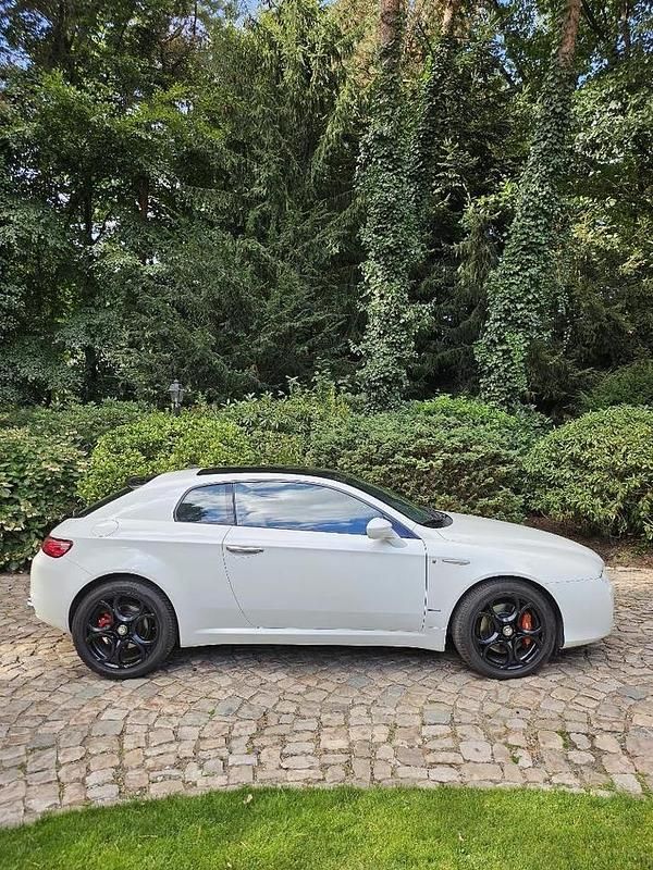 Wit Gebruikt 2009 Alfa Romeo Brera Coupé | € 6.900 - Afbeelding 1/4