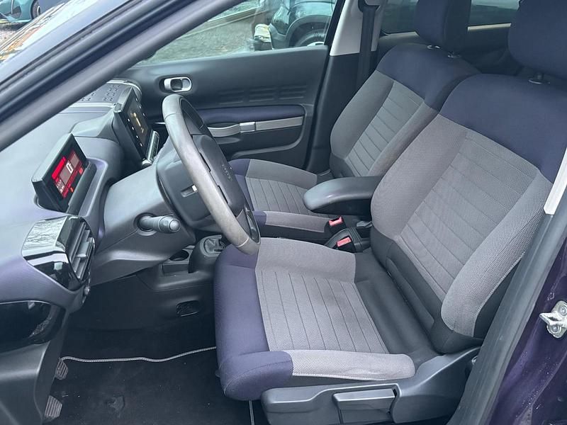 Occasion Citroën C4 PureTech 110 PK (80 kW) 2015 Paars SUV