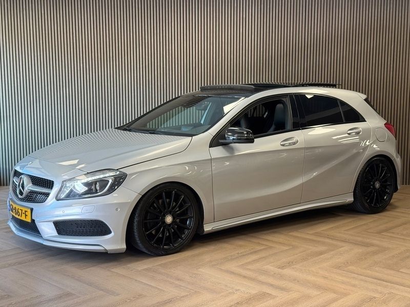 Grijs Gebruikt 2013 Mercedes A220 Prestige Hatchback | € 14.995 - Afbeelding 1/4