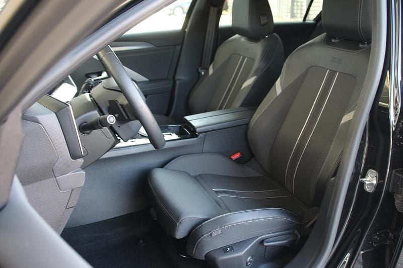 Occasion Opel Astra GS Line 131 PK (96 kW) 2024 Zwart Hatchback