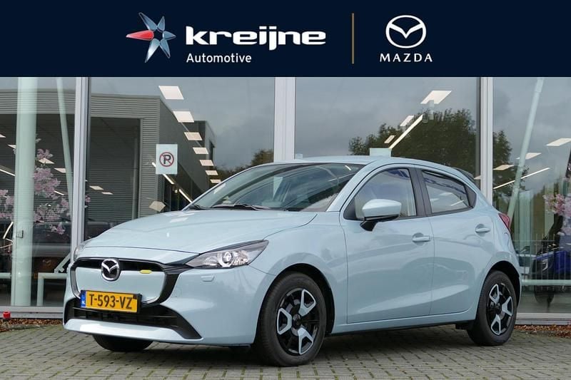 Airstream blue (blauw metallic) Gebruikt 2023 Mazda 2 Center-Line Hatchback | € 19.425 (Goede deal) - Afbeelding 1/4