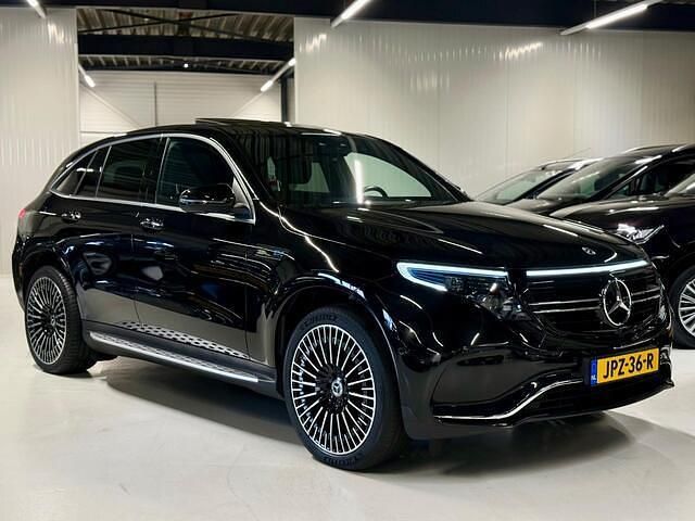 Occasion Mercedes EQC400 AMG line 300 kW (408 PK) 2023 Zwart (metallic) SUV