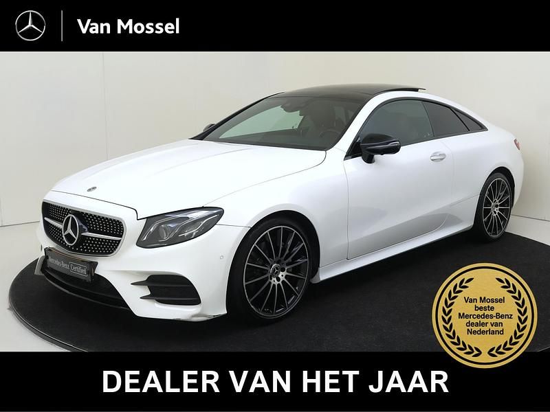 Wit Occasion 2019 Mercedes E200 Premium Plus Coupé | € 39.945 (Duur) - Afbeelding 1/4