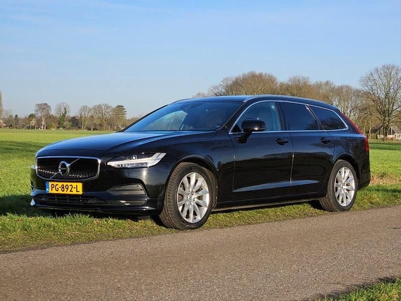 Occasion Volvo V90 2017 Zwart (metallic) Stationwagen