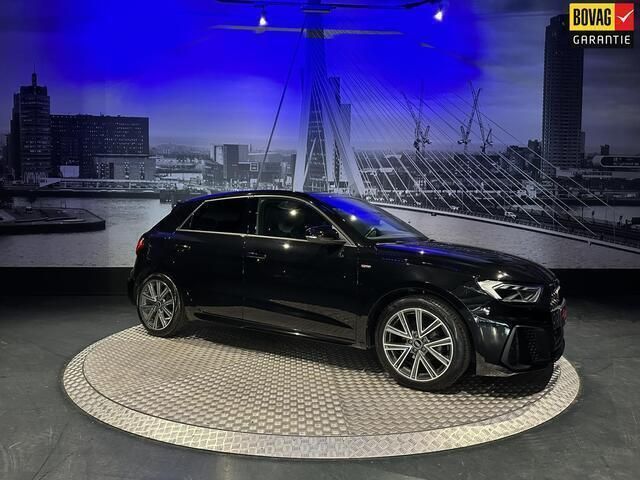 Hatchback Gebruikt 2021 Audi A1 Sportback S-Line Hatchback | € 26.895 (Iets duurder) - Afbeelding 1/4