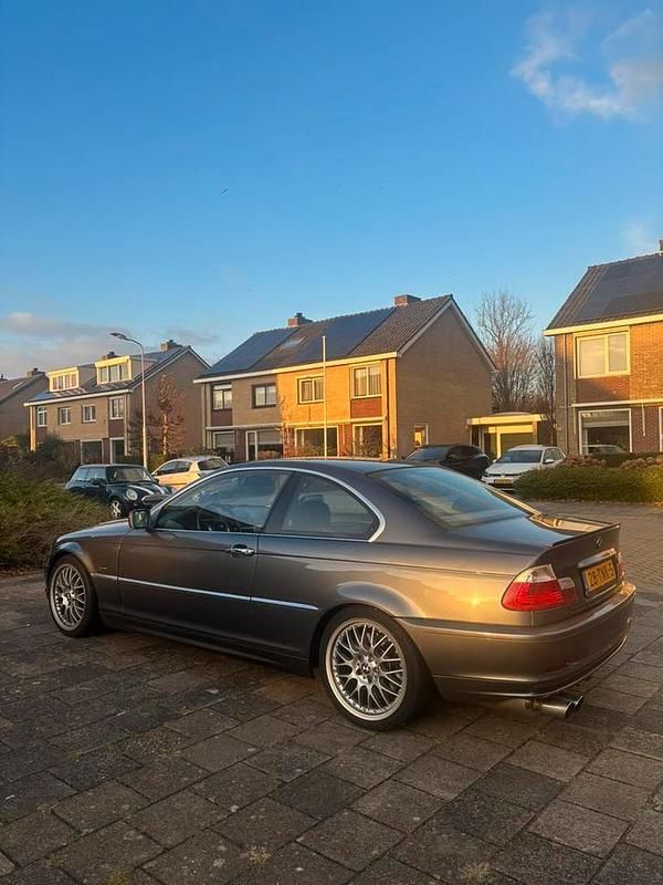 Gebruikt 2001 BMW 330 Coupé | € 9.450 (Duur) - Afbeelding 1/4