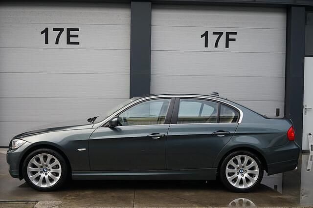 Occasion BMW 325 Executive 218 PK (160 kW) 2011  (metallic) Sedan