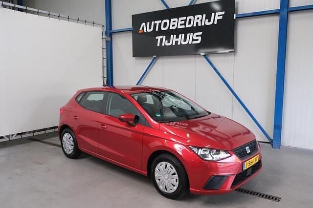 Rood Gebruikt 2020 Seat Ibiza Style Hatchback | € 12.900 (Goede deal) - Afbeelding 1/4
