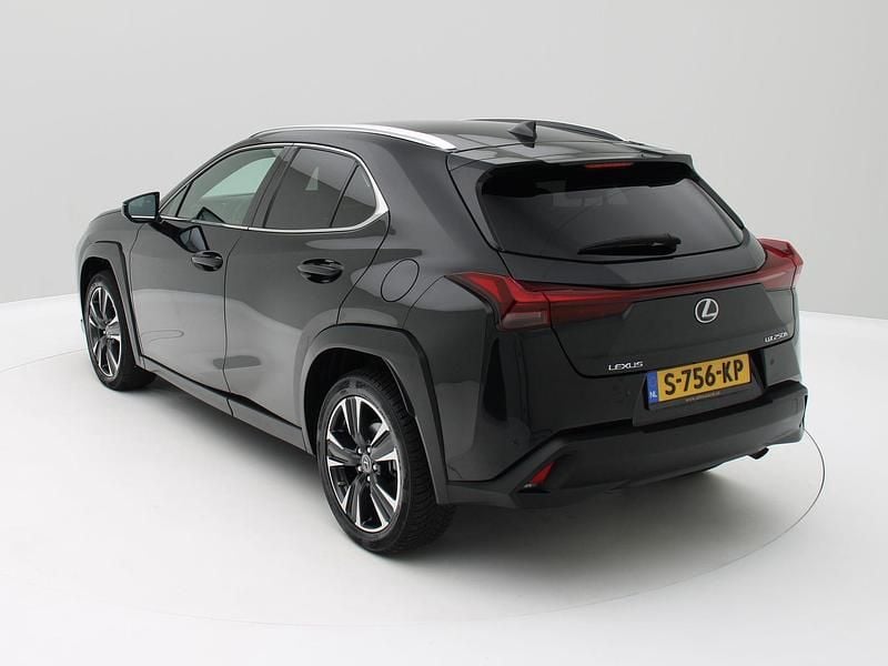 Occasion Lexus UX Business Edition 154 PK (113 kW) 2023 Zwart SUV