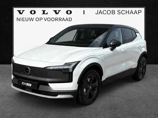 Nieuw 2025 Volvo EX30 CC Performance SUV | € 57.615 - Afbeelding 1/4