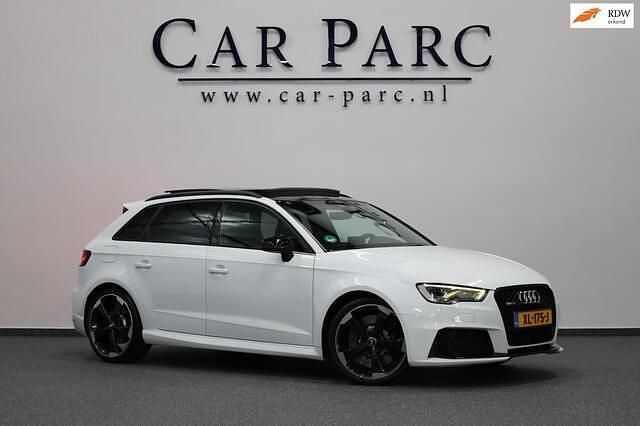 Wit Gebruikt 2016 Audi RS3 Sportback Proline Hatchback | € 29.995 - Afbeelding 1/4