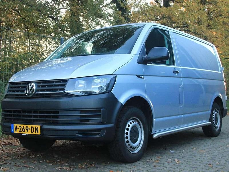Zilver Gebruikt 2016 VW T6 Van | € 12.500 (Super prijs) - Afbeelding 1/4
