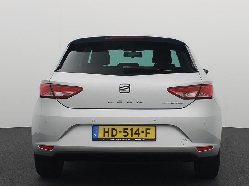 Occasion Seat Leon CONNECT 116 PK (85 kW) 2015 Grijs Hatchback