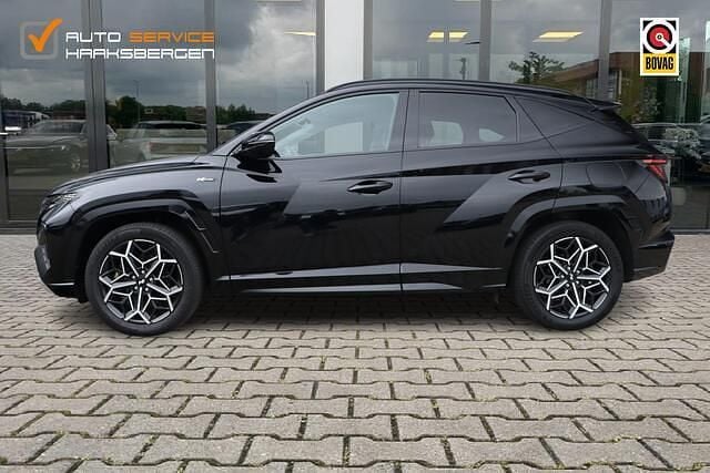Zwart (metallic) Occasion 2021 Hyundai Tucson N Line SUV | € 29.900 (Iets duurder) - Afbeelding 1/4