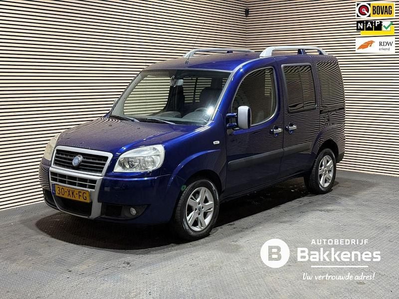 Occasion Fiat Doblò 78 PK (57 kW) 2007 Blauw MPV