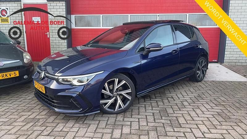 Blauw (metallic) Occasion 2021 VW Golf VII Business Hatchback | € 17.888 (Iets duurder) - Afbeelding 1/4