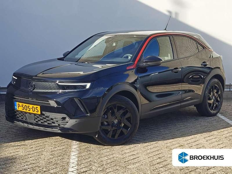 Zwart Gebruikt 2022 Opel Mokka-e GS Line SUV | € 17.400 (Goede deal) - Afbeelding 1/4