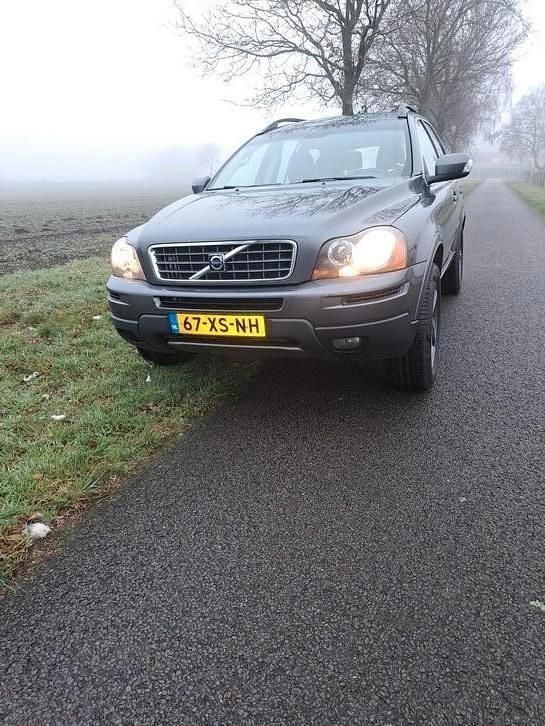Gebruikt 2007 Volvo XC90 SUV | € 3.500 (Eerlijke prijs) - Afbeelding 1/4