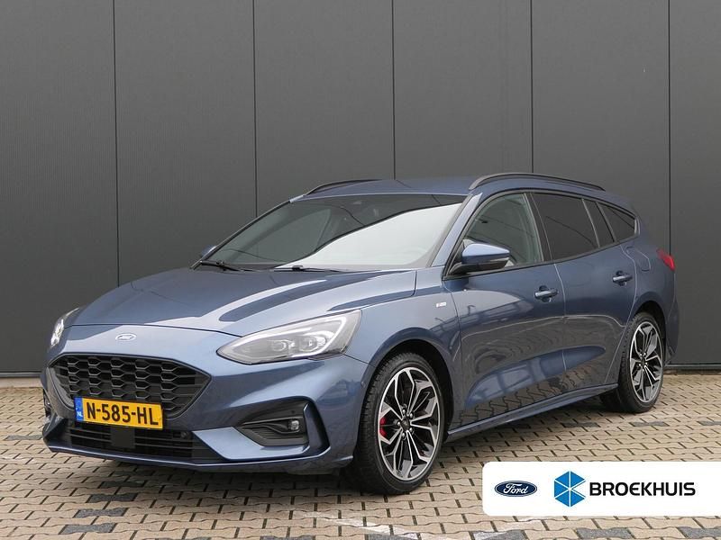 Blauw Gebruikt 2021 Ford Focus ST-Line X Stationwagen | € 21.940 (Iets duurder) - Afbeelding 1/4