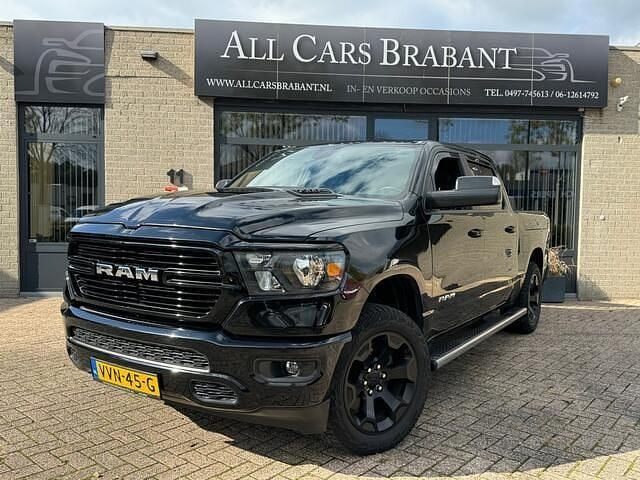 Zwart Gebruikt 2019 Dodge Ram Pickup | € 49.950 (Eerlijke prijs) - Afbeelding 1/4