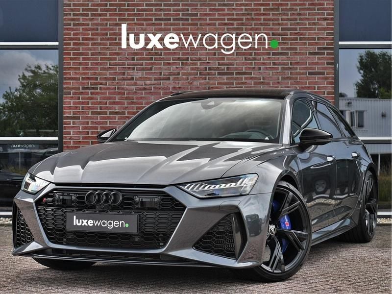 Grijs Gebruikt 2022 Audi RS6 Advanced Stationwagen | € 129.900 (Eerlijke prijs) - Afbeelding 1/4