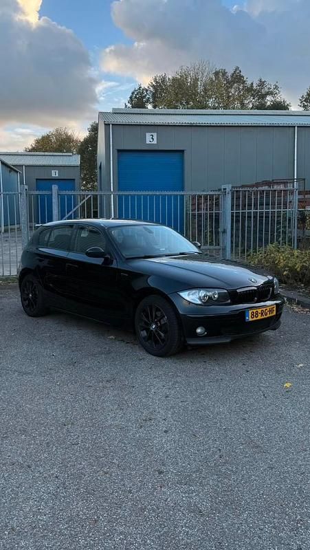 Gebruikt 2005 BMW 116 Hatchback | € 3.250 - Afbeelding 1/4