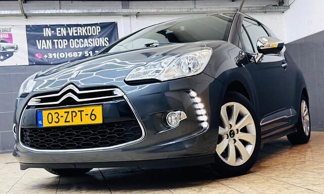 Grijs Gebruikt 2013 Citroën DS3 Chic Hatchback | € 4.999 (Eerlijke prijs) - Afbeelding 1/4