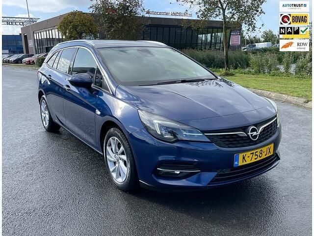 Blauw Occasion 2021 Opel Astra Business Elegance Stationwagen | € 10.950 (Eerlijke prijs) - Afbeelding 1/4