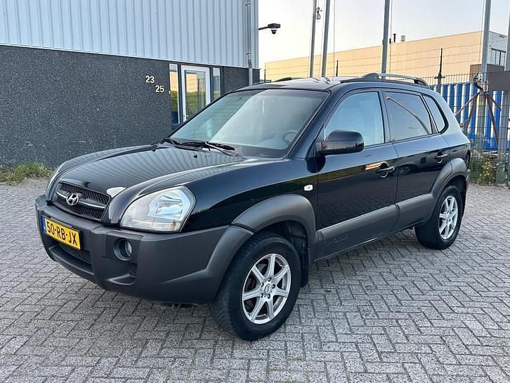 Gebruikt 2005 Hyundai Tucson Dynamiq SUV | € 2.999 (Eerlijke prijs) - Afbeelding 1/4