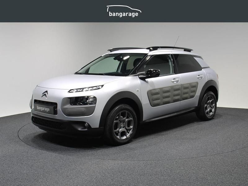 Zilver (metallic) Occasion 2017 Citroën C4 PureTech SUV | € 10.995 (Eerlijke prijs) - Afbeelding 1/4