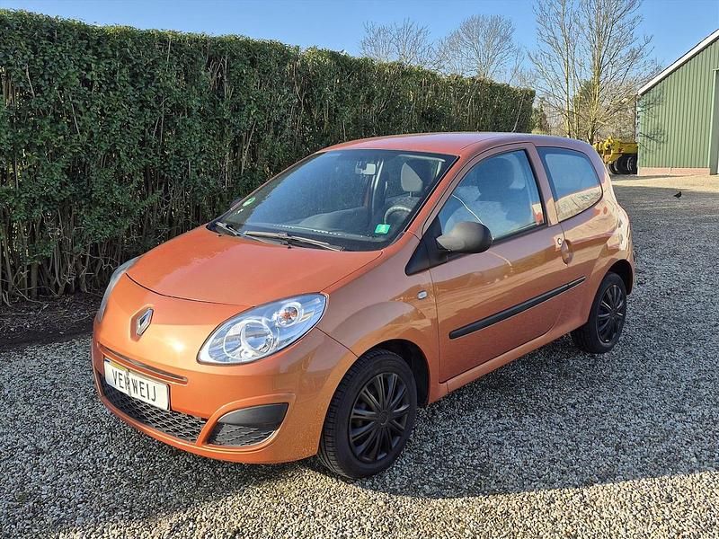 Oranje (metallic) Occasion 2010 Renault Twingo Hatchback | € 950 (Super prijs) - Afbeelding 1/4