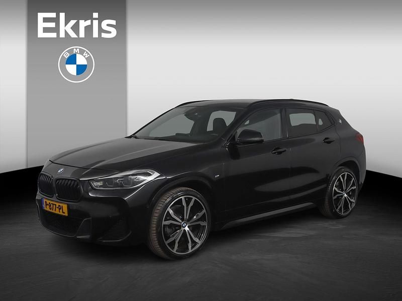 Zwart Gebruikt 2021 BMW X2 Executive SUV | € 37.950 (Iets duurder) - Afbeelding 1/4