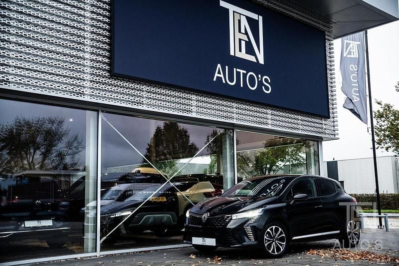 Zwart Gebruikt 2024 Renault Clio V Techno Hatchback | € 24.910 (Iets duurder) - Afbeelding 1/4