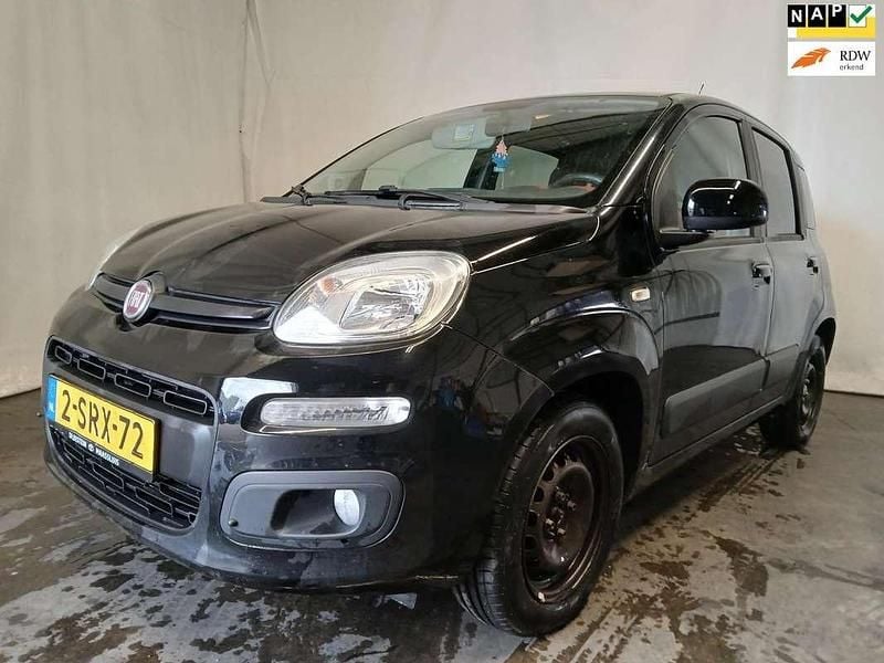 Zwart Gebruikt 2013 Fiat Panda Lounge Hatchback | € 1.995 (Super prijs) - Afbeelding 1/4