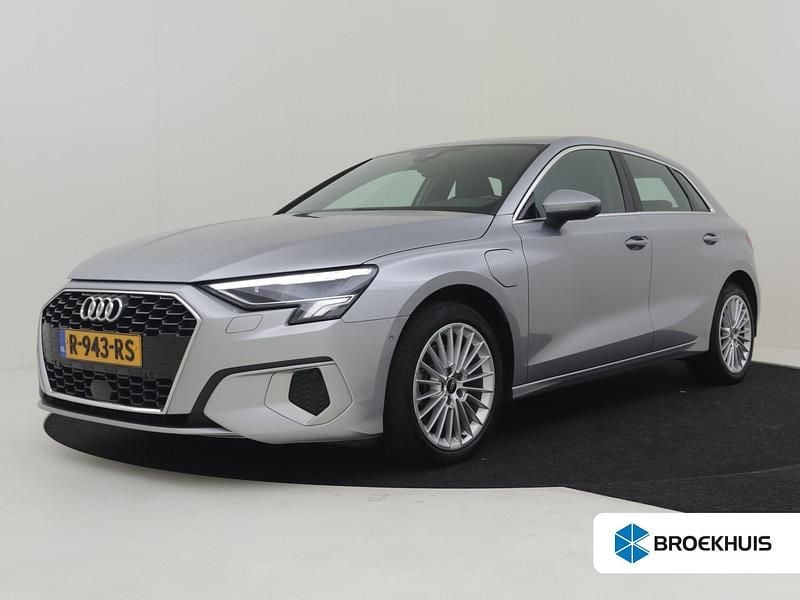 Occasion Audi A3 Sportback e-tron Advanced 150 PK (110 kW) 2022 Grijs Hatchback