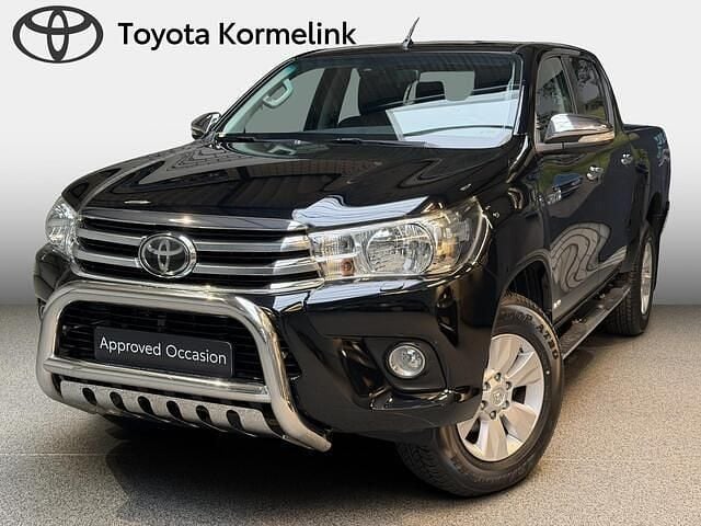 Zwart Gebruikt 2017 Toyota HiLux Pickup | € 29.750 (Eerlijke prijs) - Afbeelding 1/4