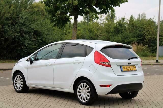 Occasion Ford Fiesta Trend 82 PK (60 kW) 2011 Wit Hatchback