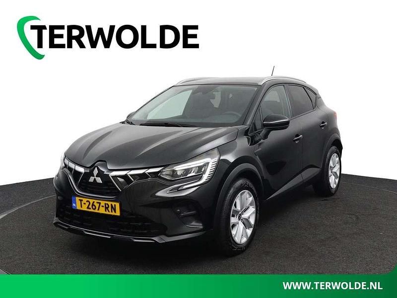 Zwart Gebruikt 2023 Mitsubishi ASX Intense SUV | € 23.445 (Eerlijke prijs) - Afbeelding 1/4