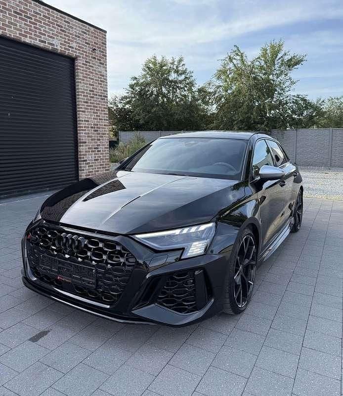 Occasion 2023 Audi RS3 Sedan | € 66.995 (Super prijs) - Afbeelding 1/4