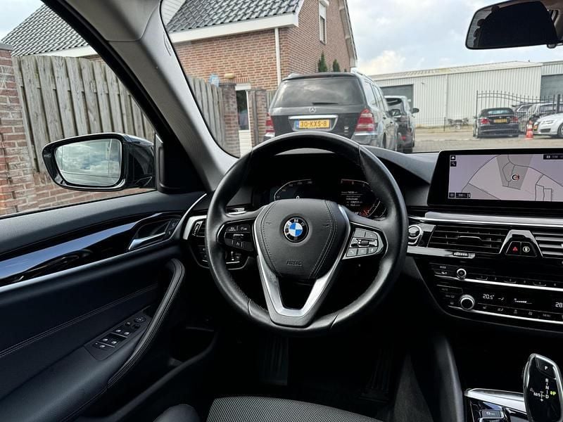 Occasion BMW 520 Executive 184 PK (135 kW) 2020 Zwart Stationwagen