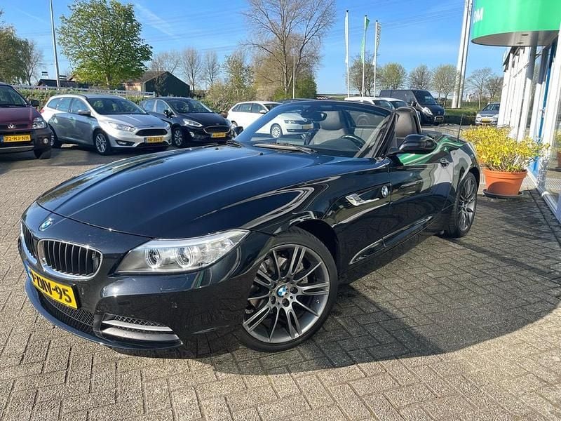 Zwart Gebruikt 2015 BMW Z4 Executive Cabriolet | € 24.845 - Afbeelding 1/4