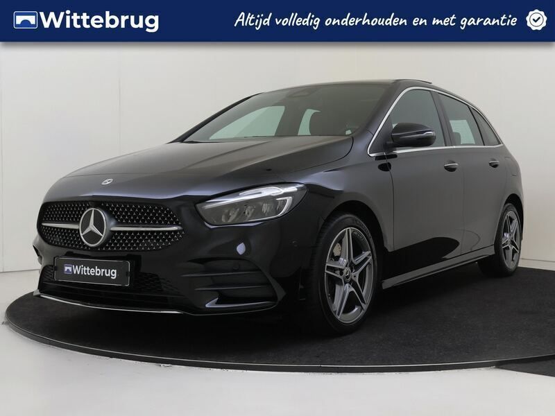 Zwart, metallic lak Gebruikt 2024 Mercedes B250 AMG line Plus MPV | € 41.925 (Eerlijke prijs) - Afbeelding 1/3