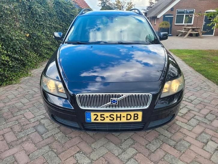 Gebruikt 2006 Volvo V50 Stationwagen | € 1.875 (Goede deal) - Afbeelding 1/4