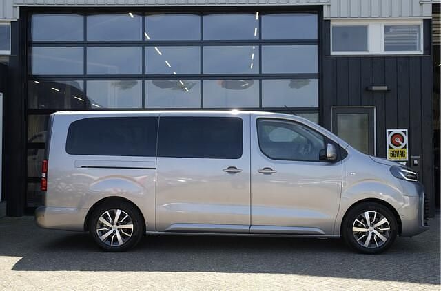 Occasion Citroën e-Spacetourer 100 kW (136 PK) 2024 Grijs Van