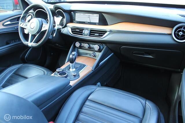 Occasion Alfa Romeo Stelvio Competizione 281 PK (206 kW) 2017 Rood SUV