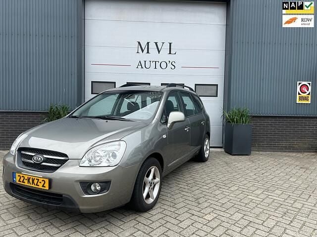 Grijs Gebruikt 2010 Kia Carens MPV | € 2.390 (Goede deal) - Afbeelding 1/4
