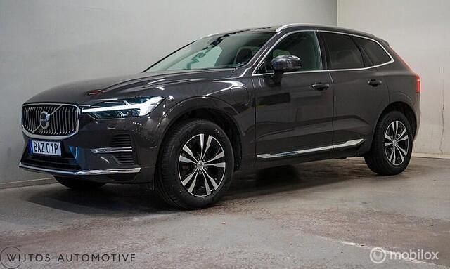 Grijs Occasion 2023 Volvo XC60 Core SUV | € 37.950 (Super prijs) - Afbeelding 1/4